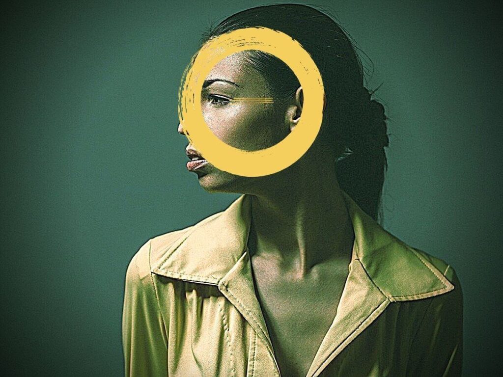 Músculo recto lateral del ojo 2 En una vista de perfil, el recto lateral o recto externo iría desde el vértice lateral del ojo hasta unos 4 centímetros dentro.