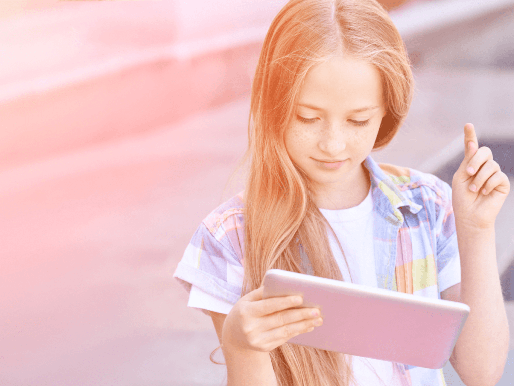 El uso prolongado de pantallas en niños y adolescentes: ¿cómo afecta su salud visual? 2 El uso prolongado de pantallas en niños puede acarrear la aparición de zonas secas en sus ojos